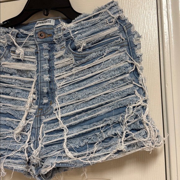 APHRODITE 6382 Women's High Rise Destressed Shorts Jeans - Picture 8 of 12